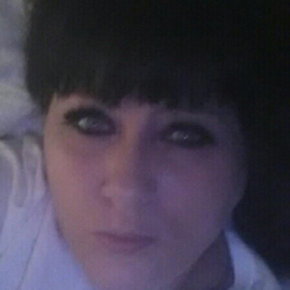 Meet your Posher, Terey - Picture 1 of 1